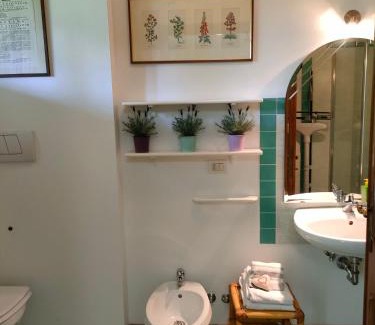 Silea House | Camera floreale in Villa Miani