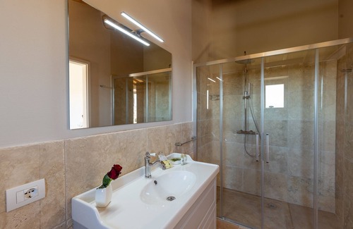 Gallina Other | Camera Matrimoniale Comfort - Villa Andrea