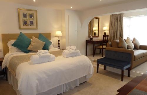 Woodfalls Bed & Breakfast | Cameron House