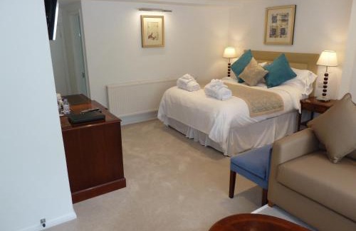 Woodfalls Bed & Breakfast | Cameron House