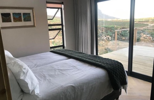 Cape Winelands Ski Chalet | Camissa Cabin