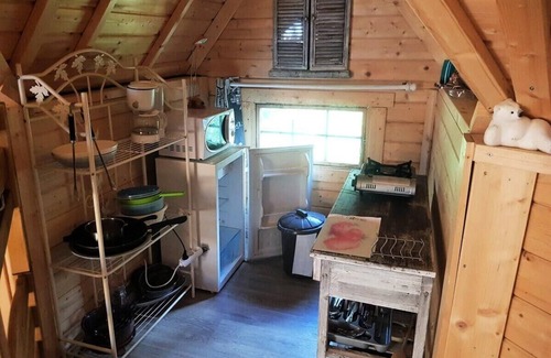 Saint-Martin-de-Queyrieres House | Camping Caravaneige L'Iscle de Prelles* - Refuge Esprit Cabane 6 people Without sanitary facilities