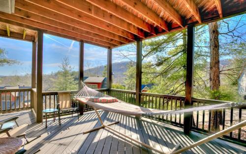 Big Canoe Villa | Camp Paws - Beautiful mountain views in Big Canoe