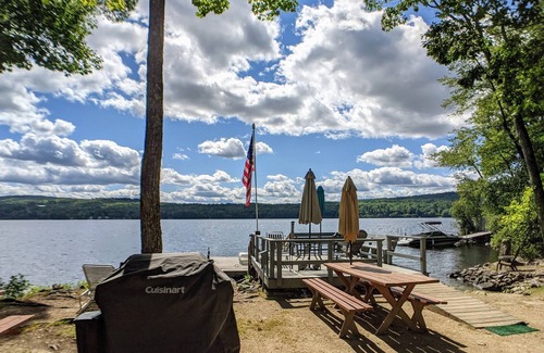 Meredith House | Camp Runamuck on Lake Waukewan! Sandy Beach, Dock, Screened Porch!