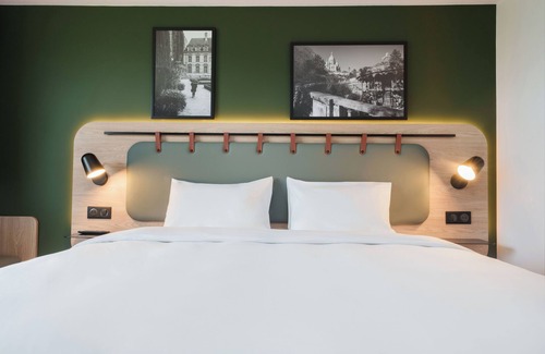 Dreux Hotel | Campanile NATURE - Dreux