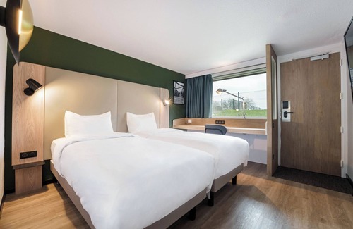 Dreux Hotel | Campanile NATURE - Dreux