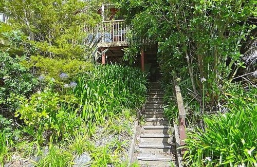 Tawharanui House | Campbells Beach Hideaway - Campbells Beach Bach