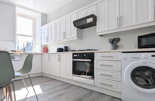 Campbeltown House | Campbeltown Central