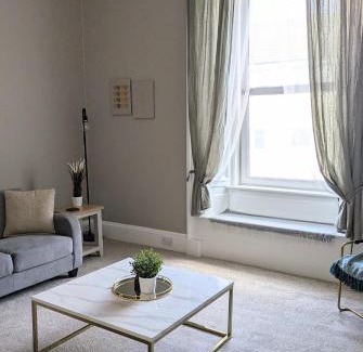 Campbeltown Apartment | Campbeltown Retreat