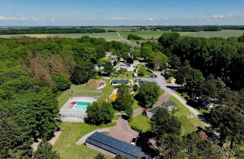 Mers-les-Bains House | Camping 3 étoiles - Piscine - ccbbhid