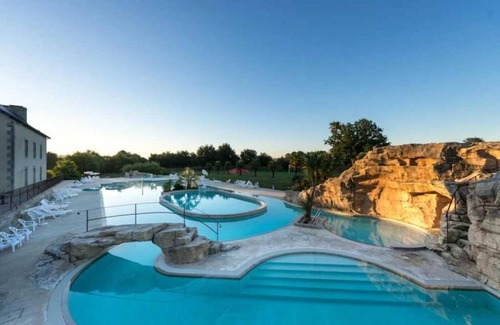 Quimper House | Camping 5 étoiles - Parc aquatique - ccaaagc
