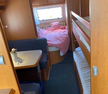 Distelberg Apartment | * Camping Aufenfeld - Sonnenglückhütte