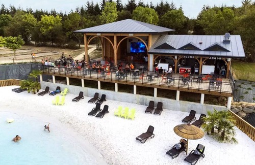 Aubigny-les-Clouzeaux House | Camping Campilô* - Mobile home Cosy TV LV Wifi 3 Rooms 4 People