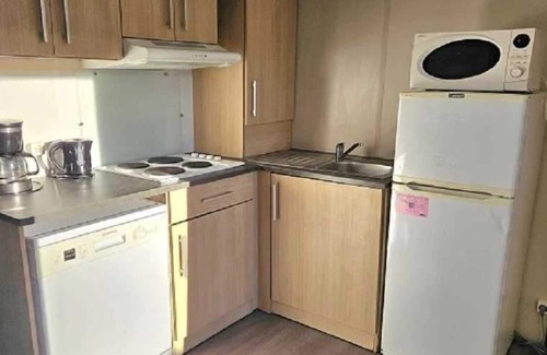 Charlieu House | Camping - ccbbcai - Two Bedroom Apartment, Sleeps 6