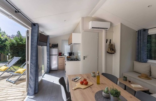 Castelnaud-la-Chapelle House | Camping 4 étoiles - Piscine - eeieac
