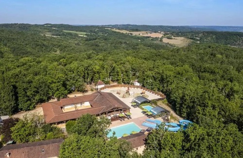Cenac-et-Saint-Julien House | Camping Romanée Le Lou Castel* - COMFORT mobile home - 1 bedroom for 2 people