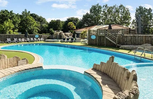 Saint-Hilaire-la-Foret House | Camping Paradis la Grand'Métairie * - 3-room mobile home for 4/6 people