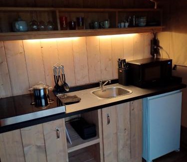 Zonnemaire Ski Chalet | Camping Hofstede Zonnevliet - Safaritent