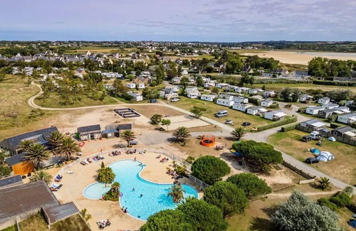 Plouescat House | Camping La Baie du Kernic* - Classic 4-room mobile home for 6 people