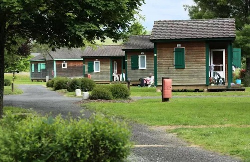 Donzenac House | Camping la Rivière* - 4 room chalet 6/8 people