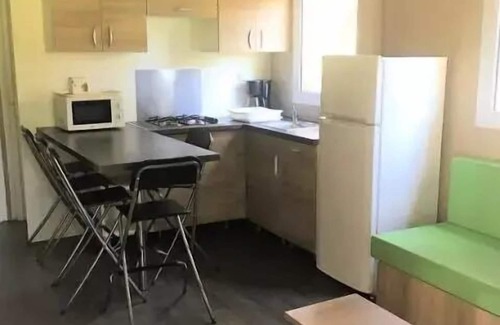 Carqueiranne Ski Chalet | Camping Le Beau Vézé* - VEGA 3 room chalet 5/7 people