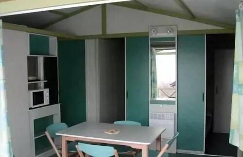 Miribel-les-Echelles Ski Chalet | Camping Le Balcon de Chartreuse* - Chalet Coquelicot 3 Rooms 5 People