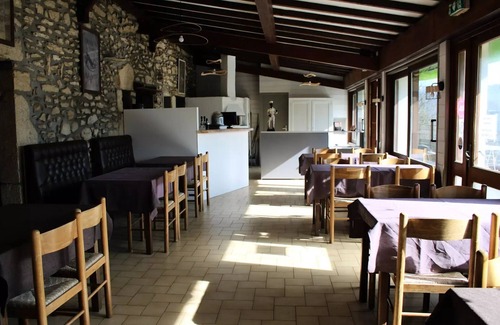 Miribel-les-Echelles Ski Chalet | Camping Le Balcon de Chartreuse* - Chalet Coquelicot 3 Rooms 5 People