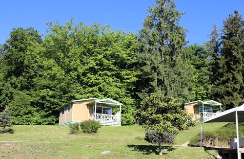 Miribel-les-Echelles Ski Chalet | Camping Le Balcon de Chartreuse* - Chalet Coquelicot 3 Rooms 5 People