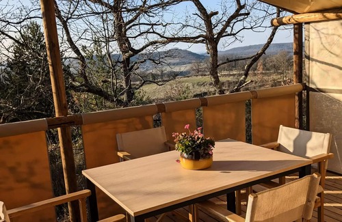 Belloc House | Camping le Roc del Rey* - Jungle lodge 3 rooms 4 people without bathroom