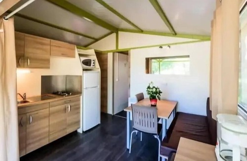 Saint-Cyprien Plage Ski Chalet | Camping Le Soleil de la Méditerranée * - Chalet Comfort 3 rooms 4 adults + 2 children - TV