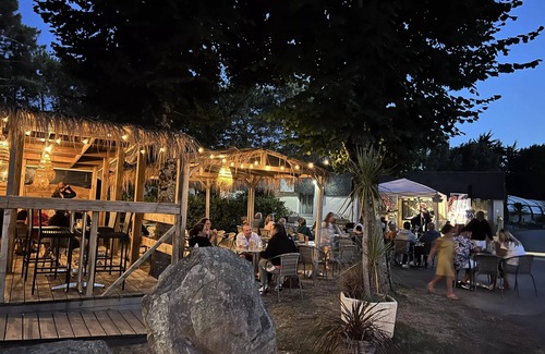 Plouharnel House | Camping Les Bruyères* - Mobile Home Venus 3 Rooms 4 People