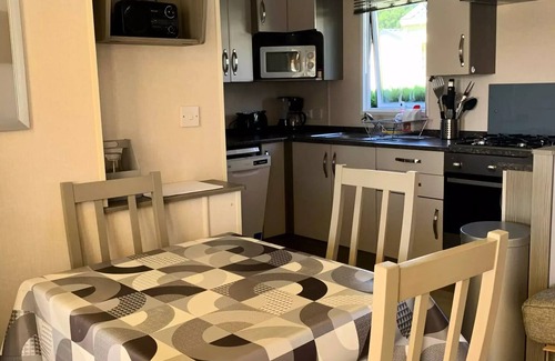 Les Mathes House | Camping les Charmettes - Funpass not provided - by Océan Mobilhomes - Mobile Home CC780 - 45 m2 - 3 Bedrooms 6 people