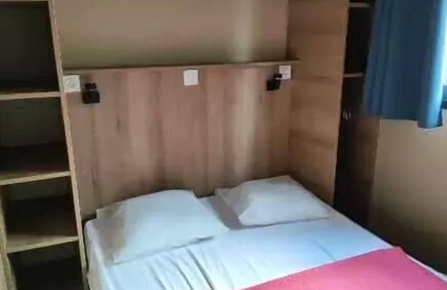 Le Pradet Ski Chalet | Camping maeva Escapades l'Hermitage *** - Chalet Grand Confort Morea 3 Rooms 5 People Air-conditioned + TV