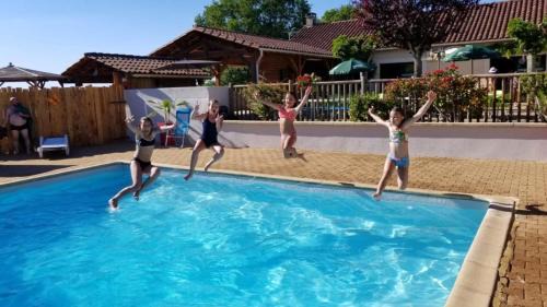 Peyrillac-et-Millac Other | Camping maeva Escapades Au P'tit Bonheur