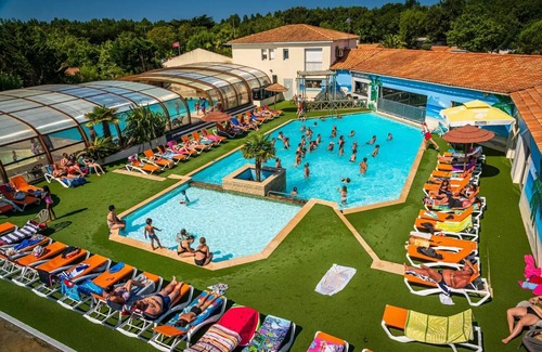 Saint-Georges-d'Oleron House | Camping Oléron Loisirs * - 3 Room Mobile Home 4/6 People + TV