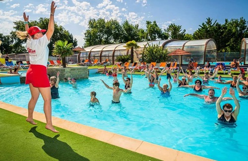 Saint-Georges-d'Oleron House | Camping Oléron Loisirs * - 4 Room Mobile Home 6 People + TV