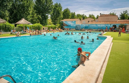Serignan-Plage House | Camping - Piscine - ccagecb