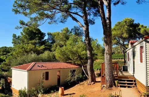Castelnau-de-Guers House | Camping Résidentiel La Pinède* - Grand Large 3-room mobile home for 4 people Air-conditioned