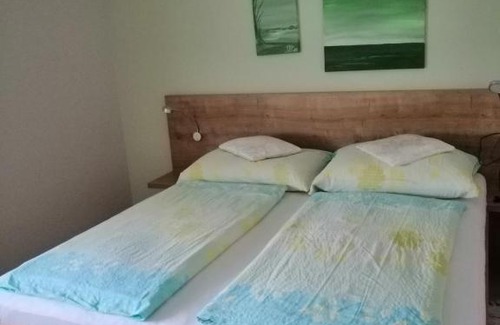 Podersdorf am See Apartment | Campingblick-Gästehaus-Ferienwohnungen