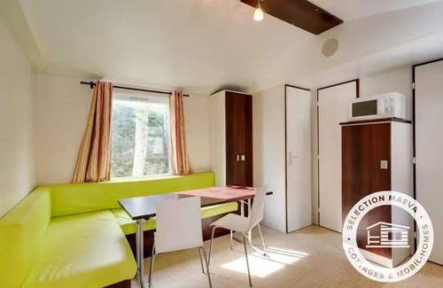 Serignan-Plage House | Campsite Le Clos Virgile * - Mobile Home 4 Rooms 6 People Air Conditioned + TV