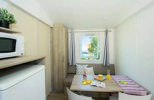 Le Portel House | Campsite Le Phare d'Opale* - Comfort Mobile Home 4 Rooms 6 People