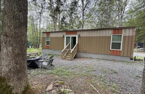 Albrightsville Hotel | Camptel Poconos