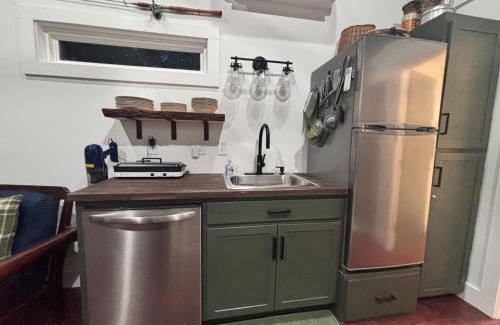 Eagle Rock House | Camptown Cabin