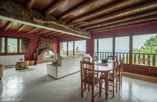 Susqueda House | Can Nan