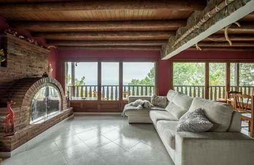 Susqueda House | Can Nan