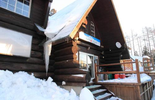 Iida Cabin | Canadian Village Goryu