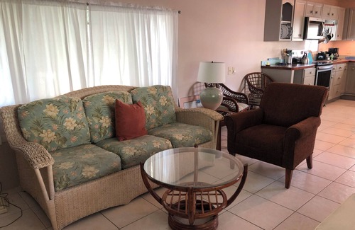 Key Largo House | Canal front 2-bedroom mobile home in Key Largo