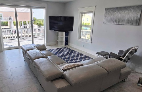 Sugarloaf Shores House | Canal Front 3-bedroom house in Sugarloaf Key