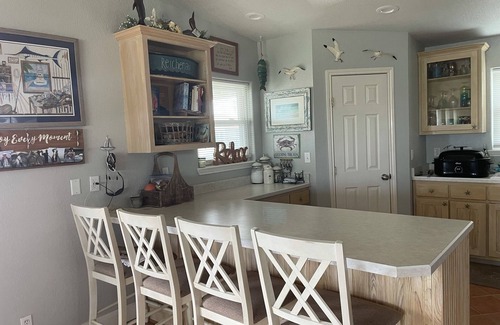 City-by-the Sea House | Canal front Coastal Cottage in Rockport off Estes Flats!
