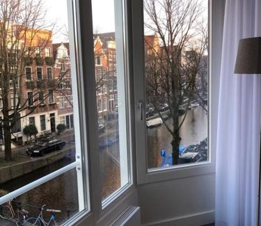 Nieuwmarkt en Lastage House | Canal House Inn